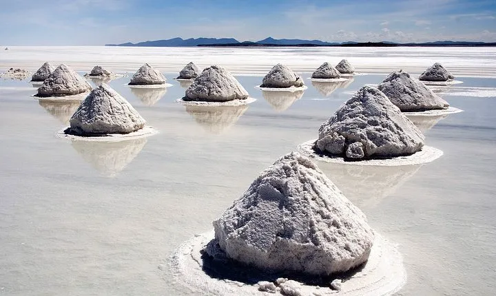 4-Days Experience at Uyuni Salt Flat From San Pedro de Atacama