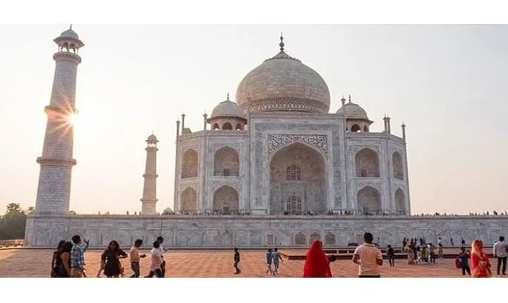 Same Day Agra Tour