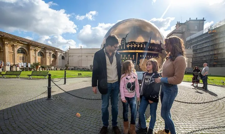 All Inclusive Kids Tour of Vatican Sistine Chapel St.Peter's Basilica