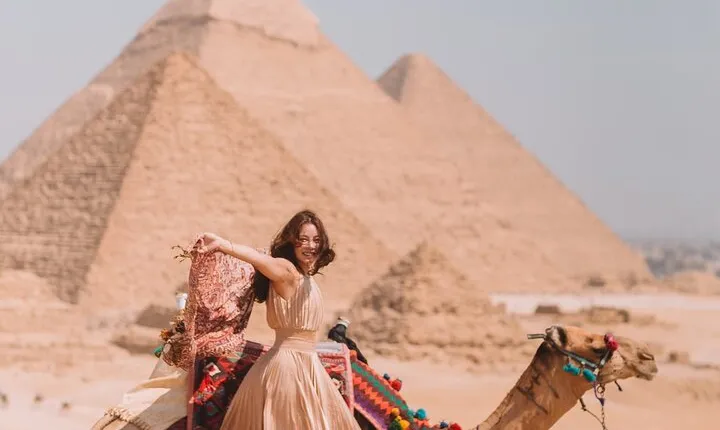 Private Tour Giza pyramids, Sphinx and Egyptian Museum with Expert guide