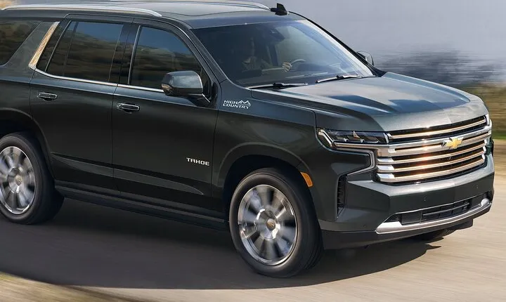 Private Transfer: Niagara Falls to Toronto Airport YYZ by SUV