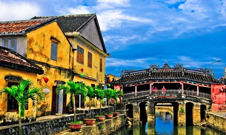Hue, Da Nang, Hoi An 3 days 3 nights private package tour or Vice Versa