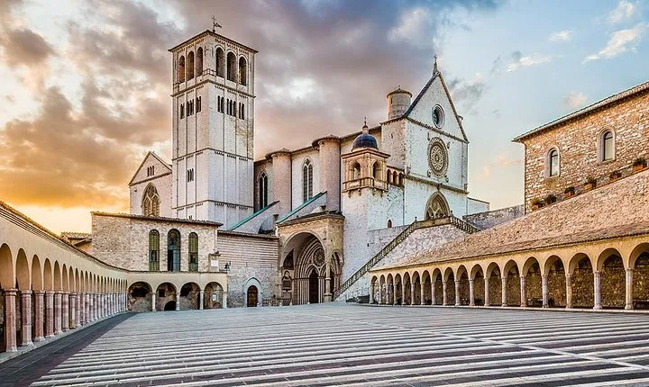 Assisi Fullday from Rome with Gourmet Lunch&Wine