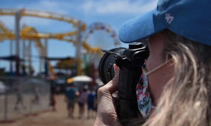 Santa Monica Walking Photo Class