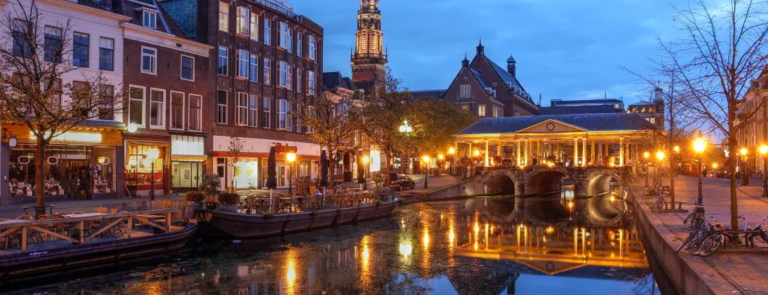 Self-guided beer-themed tour in Leiden by bike