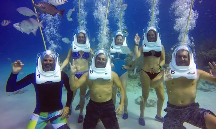 Aquanautas Helmet Diving in San Andres