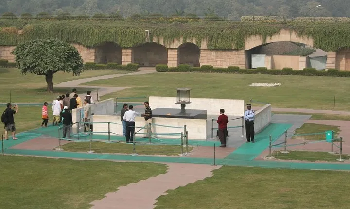 Gandhi's Journey in New Delhi with Lunch