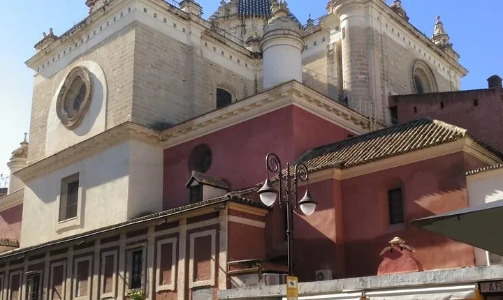 Sevilla, Art and Tradition: Salvador, Casa Pilatos & Metropol