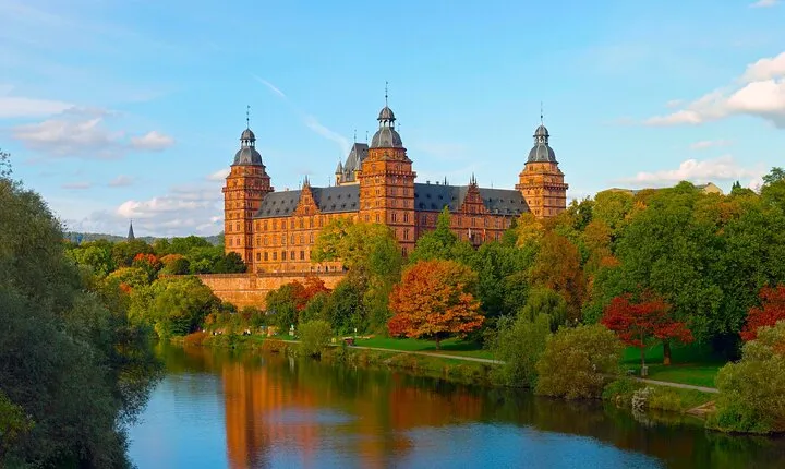 Seligenstadt and Aschaffenburg Private Tour from Frankfurt