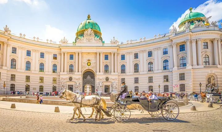 Half Day Private Trip from Bratislava to Vienna