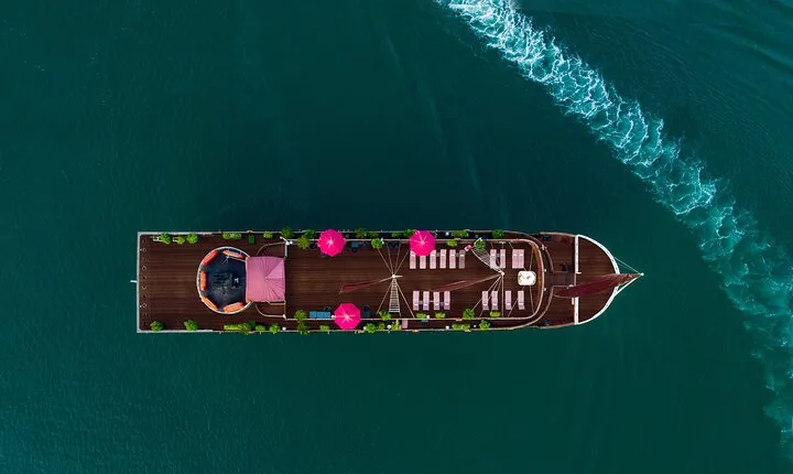 The most wonderful 2-day Ha Long Bay trip on 5-star Alisa Cruise