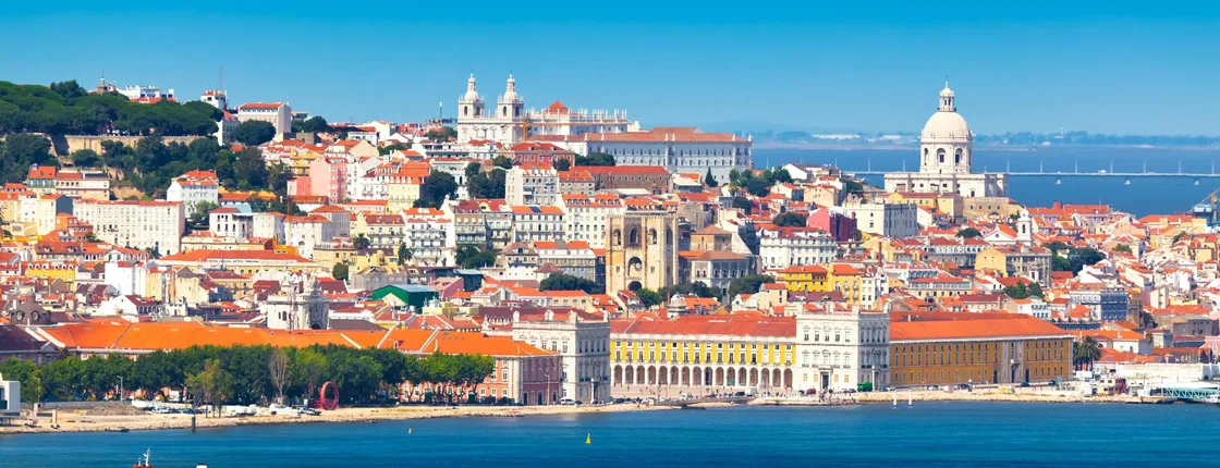 Lisbon city half-day private tour