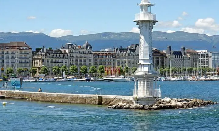 3-Hour Private Walking Tour in Geneva