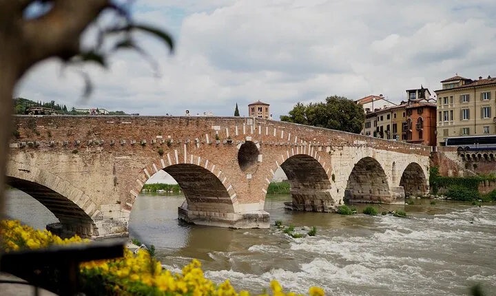 Explore Verona's History by Bike (Self Guided Tour)