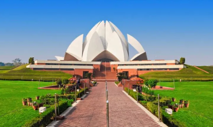 Full-Day Private Tour at Old & New Delhi