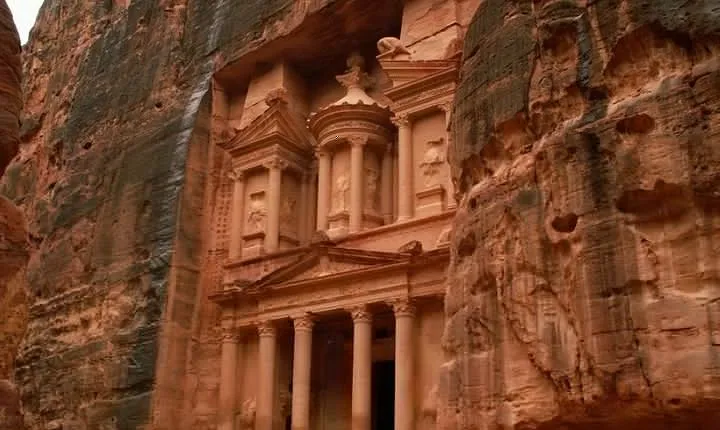 Petra private day tour from Amman