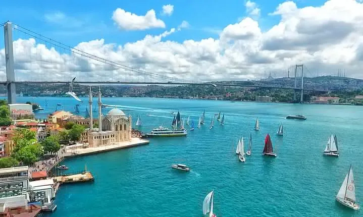 Istanbul Bosphorus Sightseeing Cruise