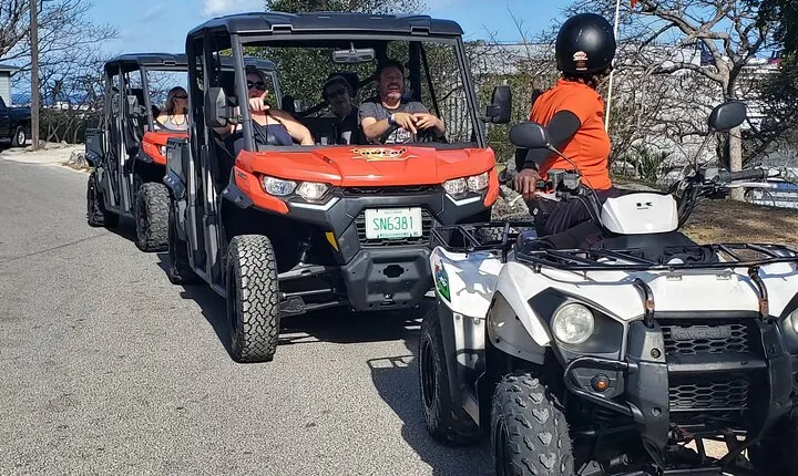 Nassau Narrated Jeep tour with Full Bahamian Lunch and Drink 