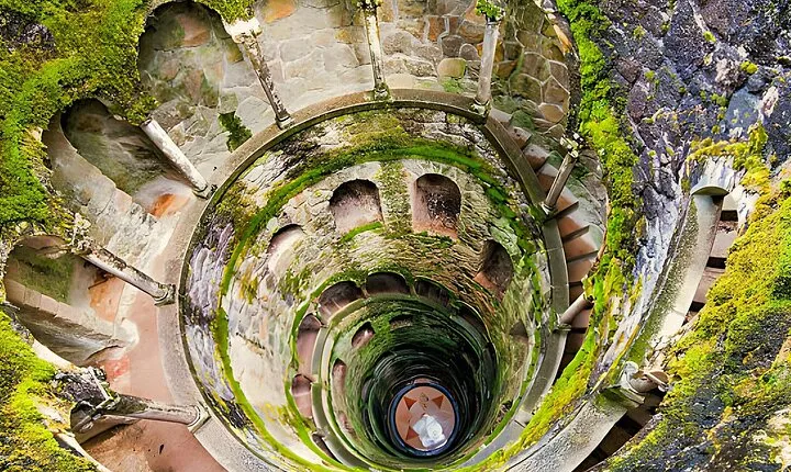 Tour of Quinta Regaleira Pena Gardens and Cascais - Small Groups