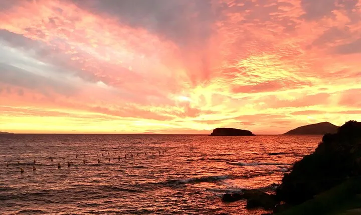 Sunset Private Tour to Poseidon Temple & Vouliagmeni Thermal Lake