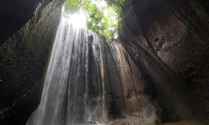 Day Trip Batur Volcano and 2 Beautiful Waterfall