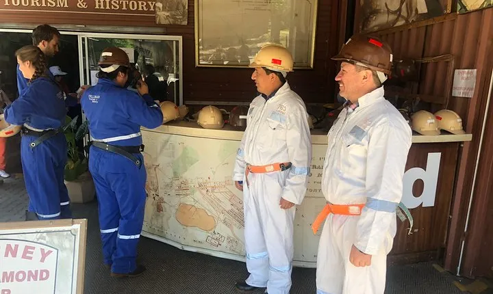 Tour the Cullinan Diamond Mine