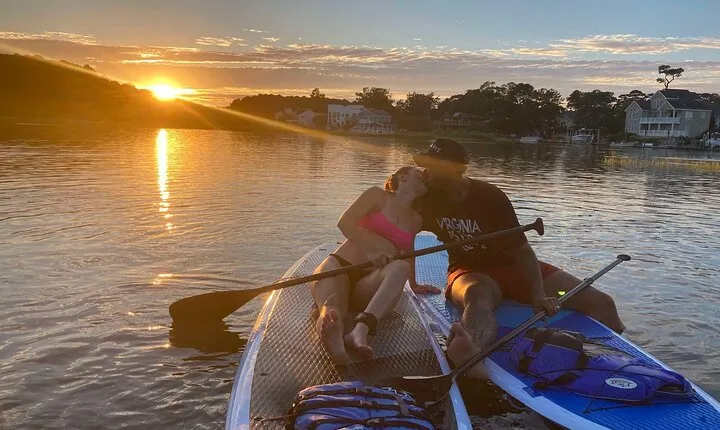 Private Floating Paddle Lesson and Photo Session