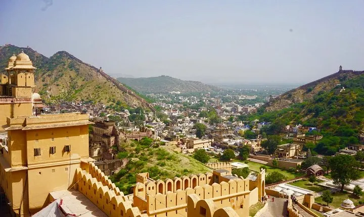Jaipur Sightseeing By Car, Driver and Guide