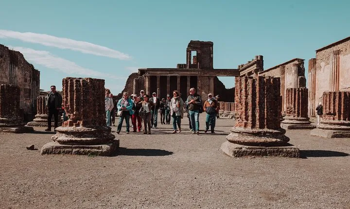 Pompeii Small Group Tour with an Archaeologist