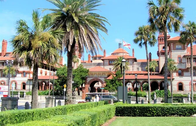 90-Minute "Conquistatour of Saint Augustine" Historical Walking Sightseeing Tour