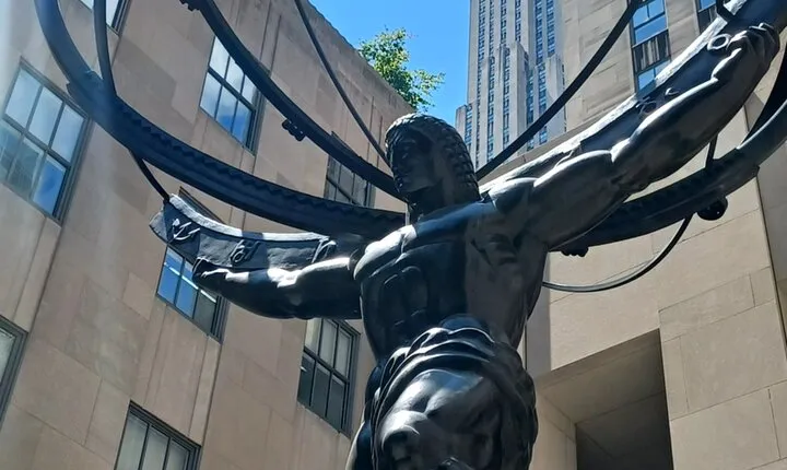 Welcome Tour with Expert Guide in New York