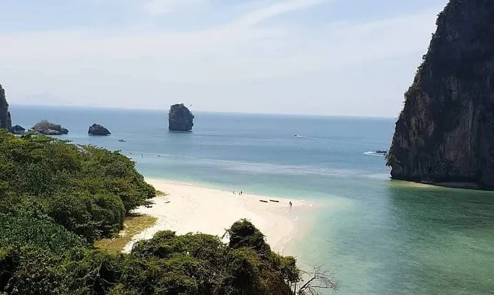 Explore Railay and 4 Island Sunset Join Tour by Longtail Boat
