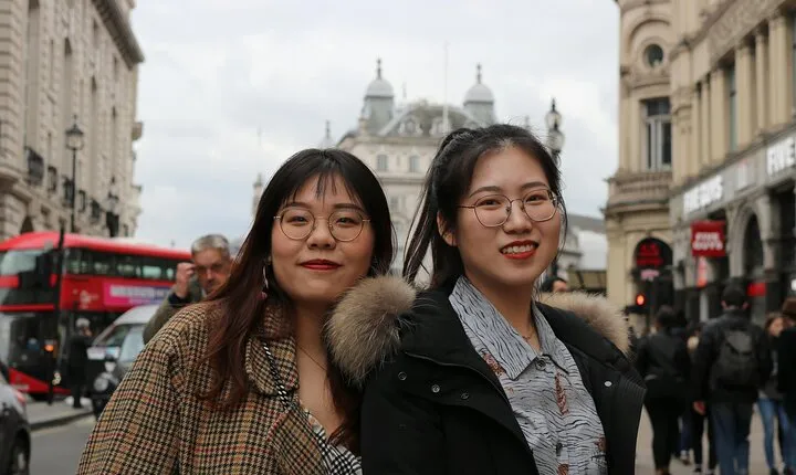 Vibrant Memories at Piccadilly Circus Professional Photoshoot
