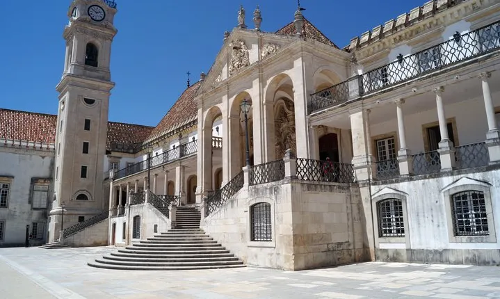 Private Tour to University of Coimbra and an ancient Roman city
