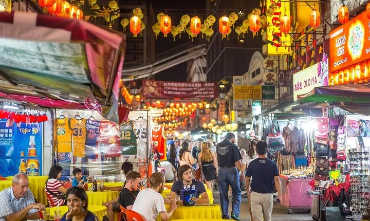 Private Tour: Kuala Lumpur Night Cultural Walk Tour