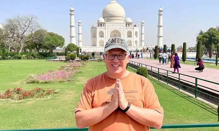 Taj Mahal Tour From Delhi with Tickets : Private Tour