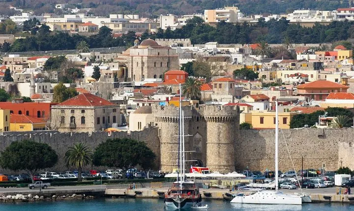 Rhodes Old Town Walking Tour (Small Group)