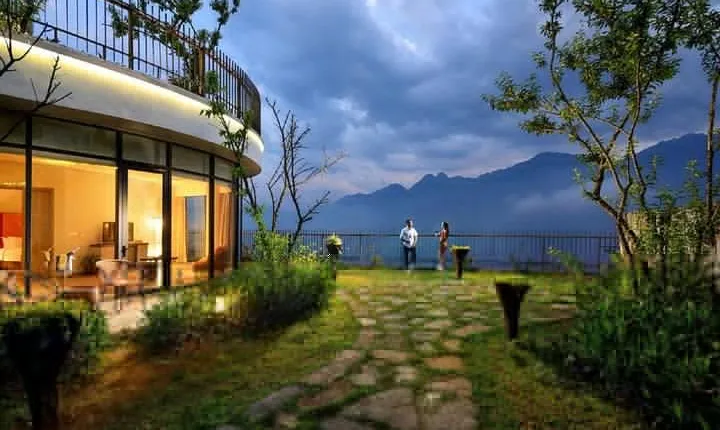 3D2N Sapa Trekking, Fansipan Legend Cable Car Ride