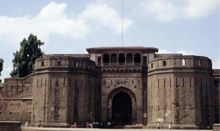 Day Trip to Pune (Guided Full day Sightseeing Tour from Mumbai)