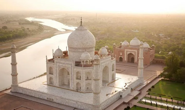  6- Days Taj, Tigers and Pink City (Golden Triangle Tour from Delhi)