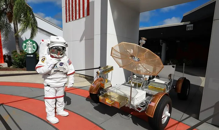 Kennedy S. Center Private Tour/Guide Luxury transportation