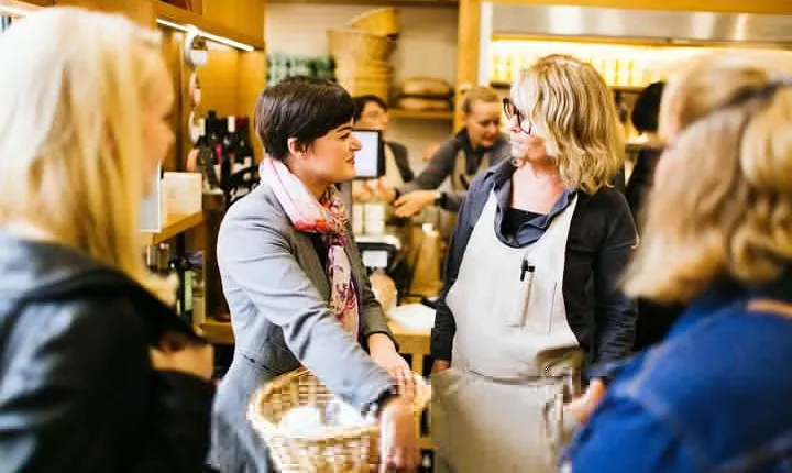 Toulouse Victor Hugo Market Small Group Tasting Tour