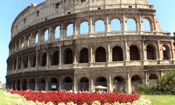Private Half-Day Tour of Rome with Chauffeur