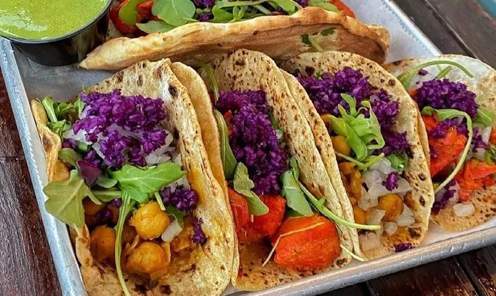 High Line, Greenwich Village Food, and Historical Downtown Tour