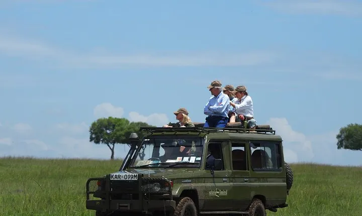 4Days/3Nights Comfort in Serengeti, Ngorongoro ,L Manyara