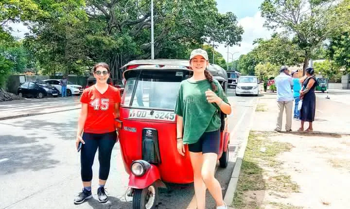 Colombo Tuk Tuk City Tour Hotel Pickup and Drop Service
