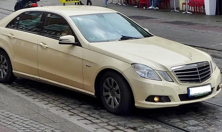 Transportation From Athens to Airport or from Airport to Athens