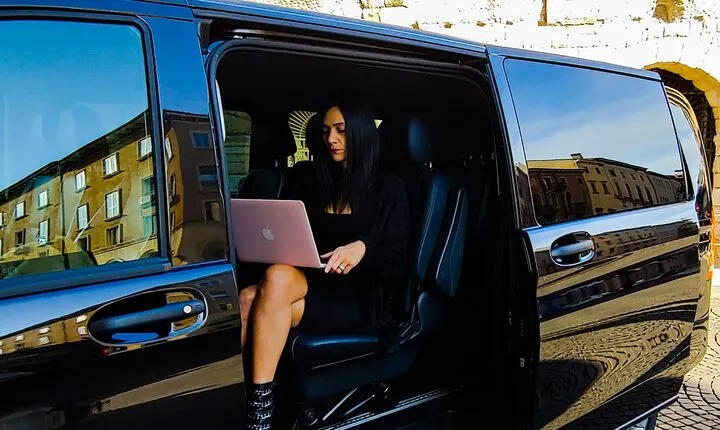 Venice to Verona Private DA Transport and/or vice versa.