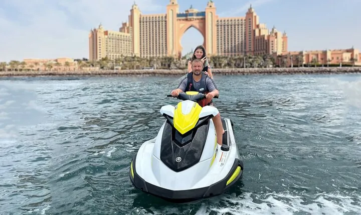 1-Hour Jet Ski Tour – Burj Al Arab, Atlantis, & Dubai Skyline