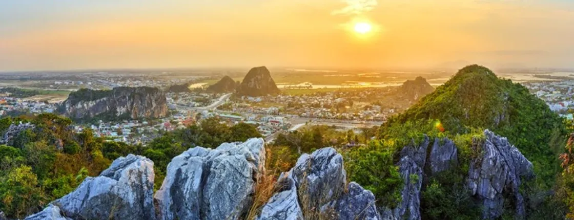 Trip to the Marble Mountains, Am Phu Cave and Monkey Mountain